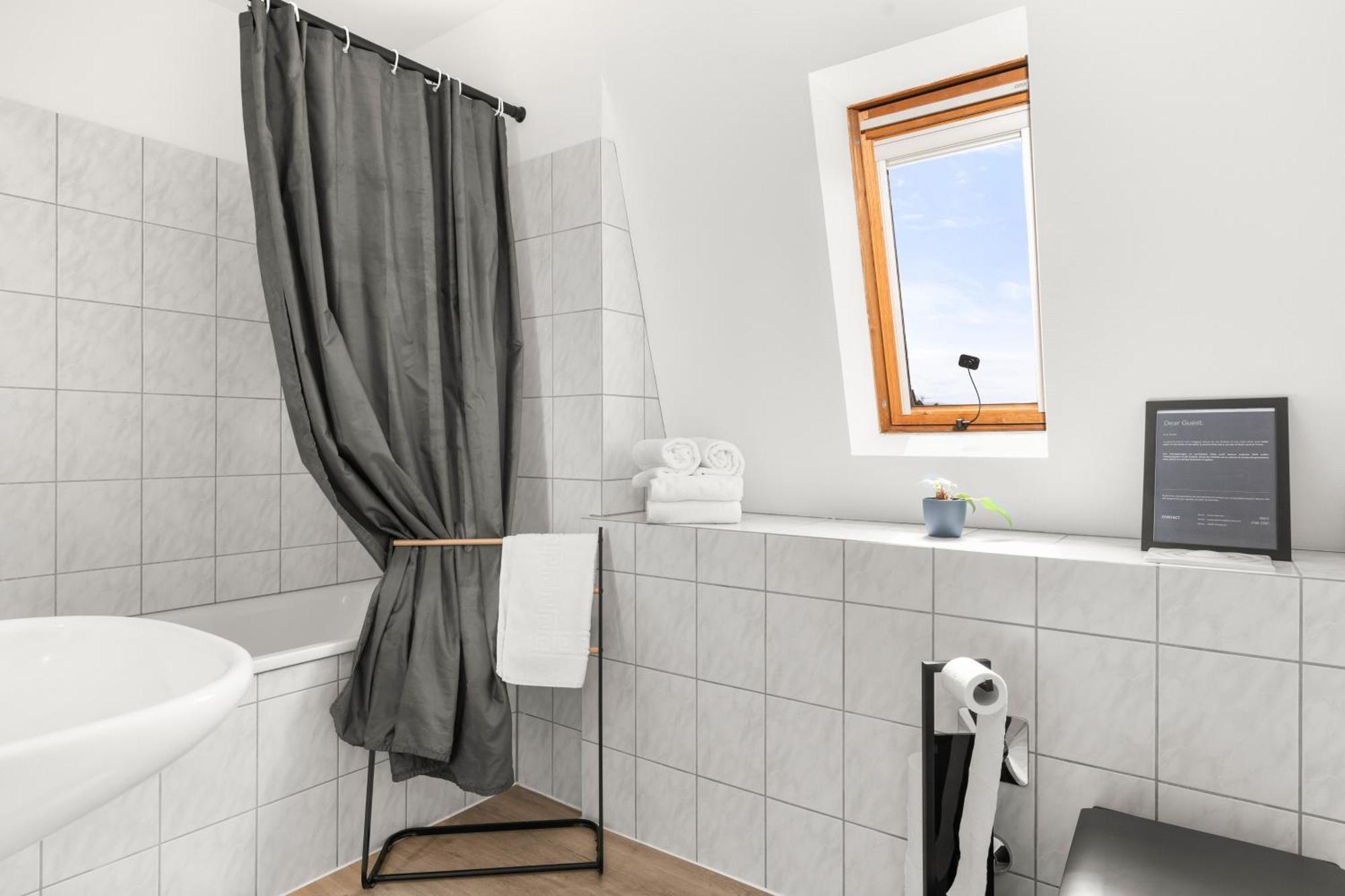 Maracoon - Suite Studios 1 Krefeld Uerdingen I 20 Min Zur Messe Ngoại thất bức ảnh